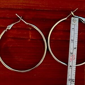 Small Circle Hoops